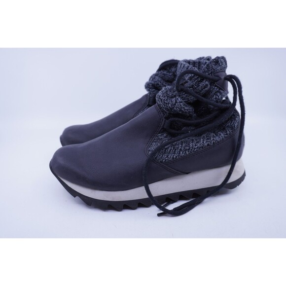 Merrell Alpine Womens Size 7M Black Pull-On Knit Ankle Boot Black EUC - Picture 4 of 6